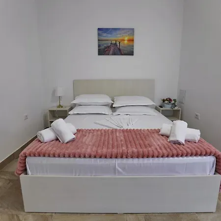 Casa Selina Корбу