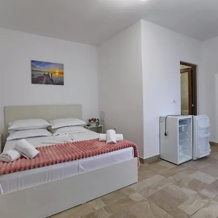 Casa Selina Гостевой дом Корбу